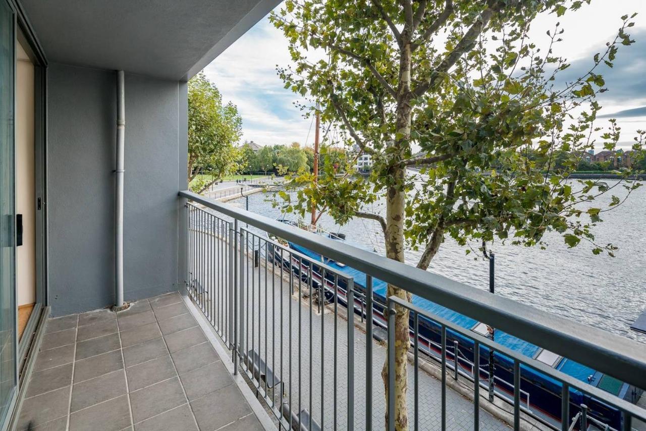 Bright 2 Bed 2 Bath Near Canary Wharf Appartamento Londra